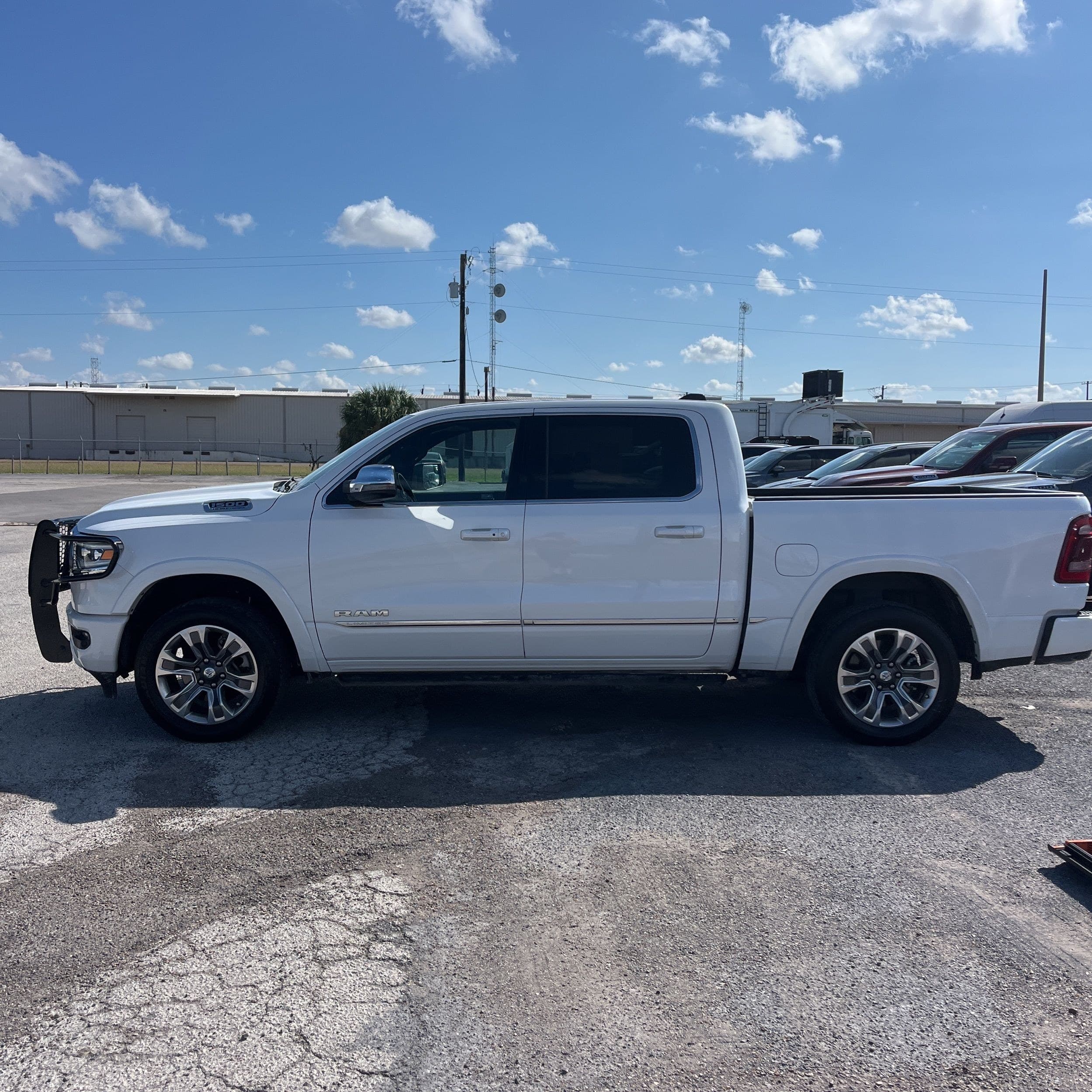 2024 Ram 1500 Limited photo 1