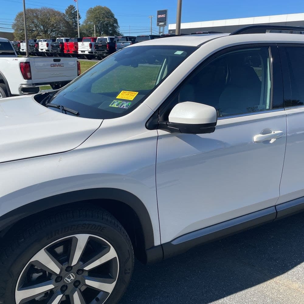 2025 Honda Pilot Elite photo 1