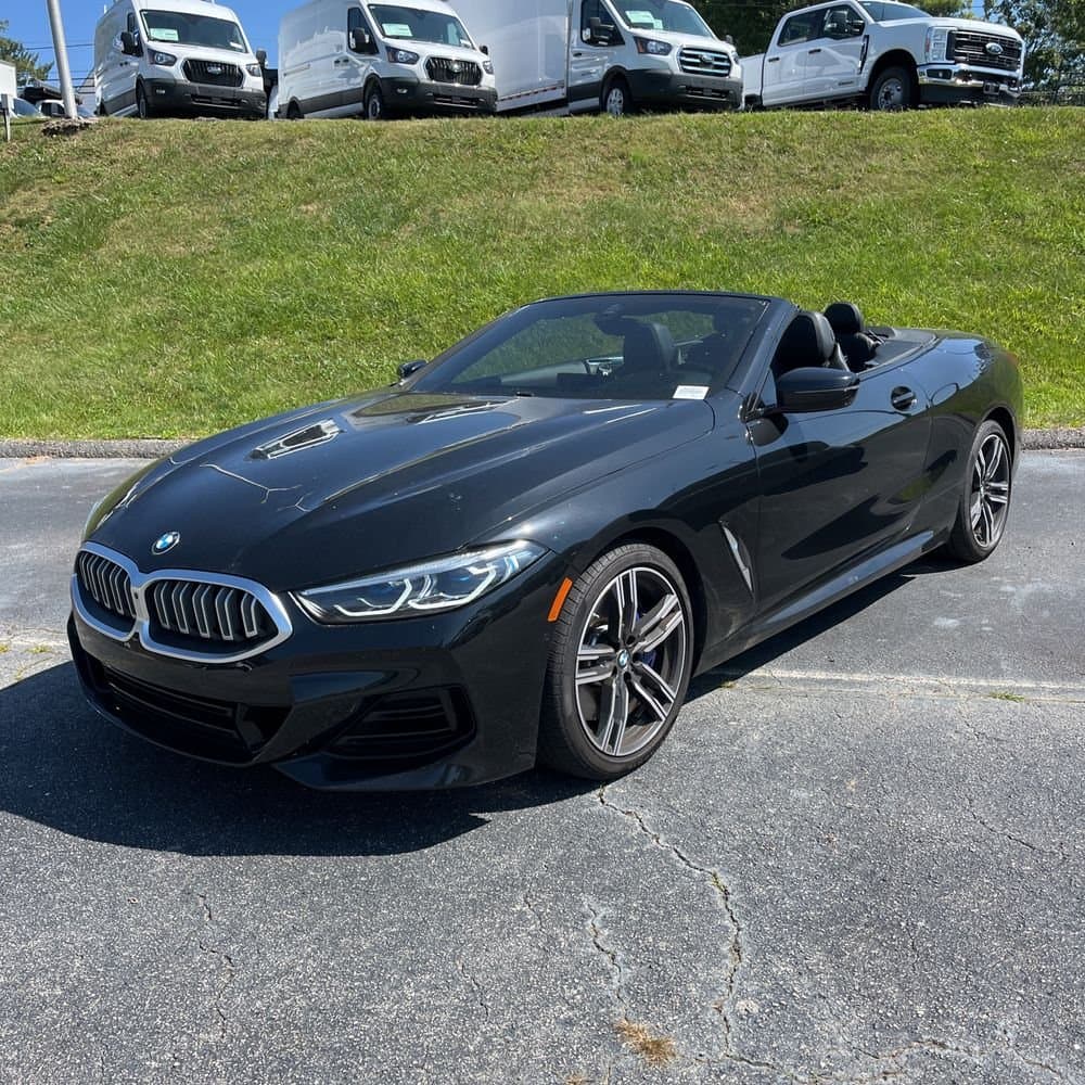 2025 BMW 8-Series xDrive photo 1