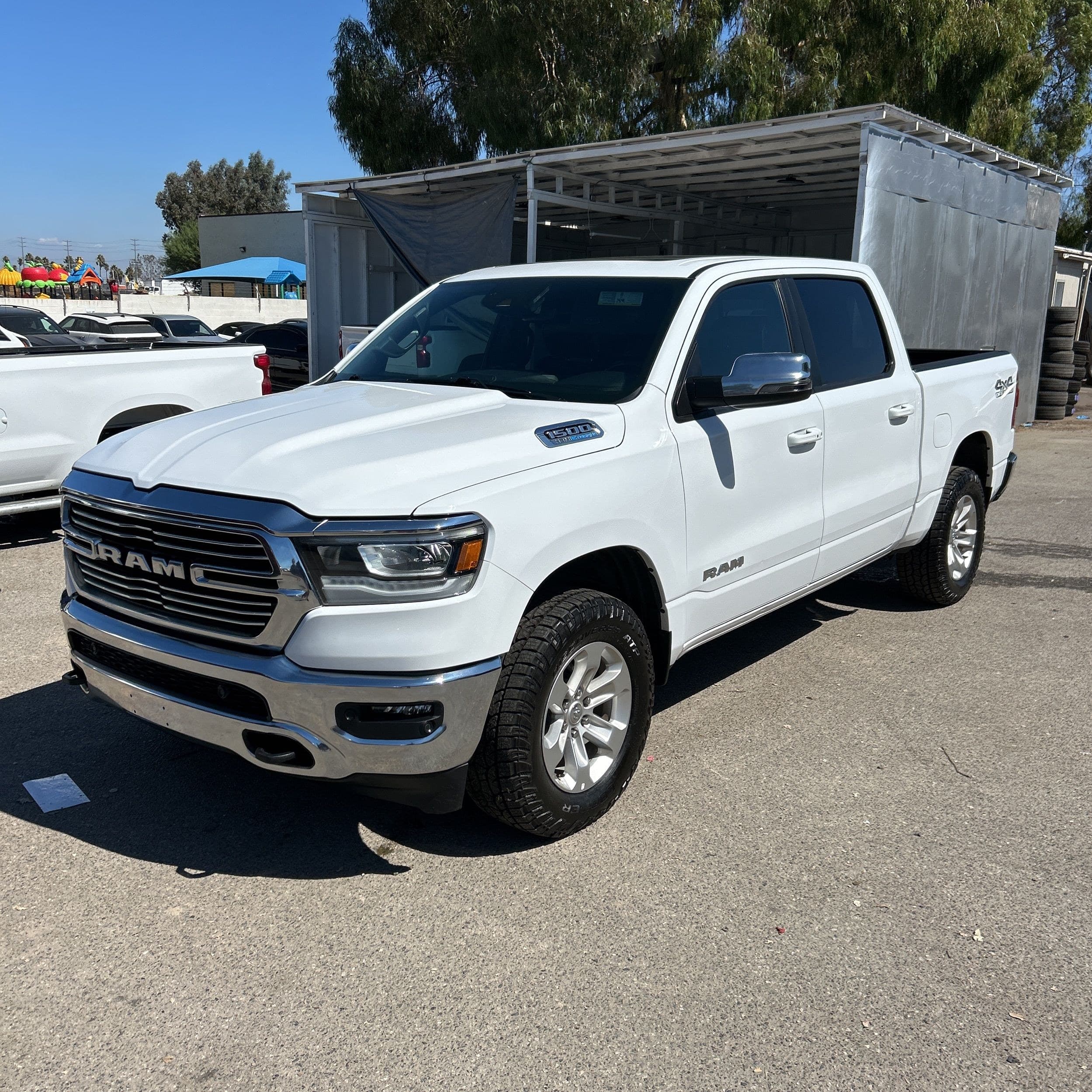 2024 Ram 1500 Laramie photo 1