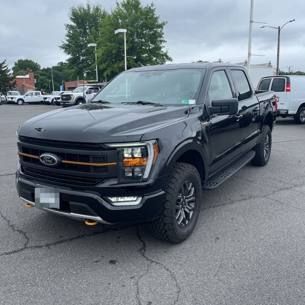 2023 Ford F150 SuperCrew photo 1