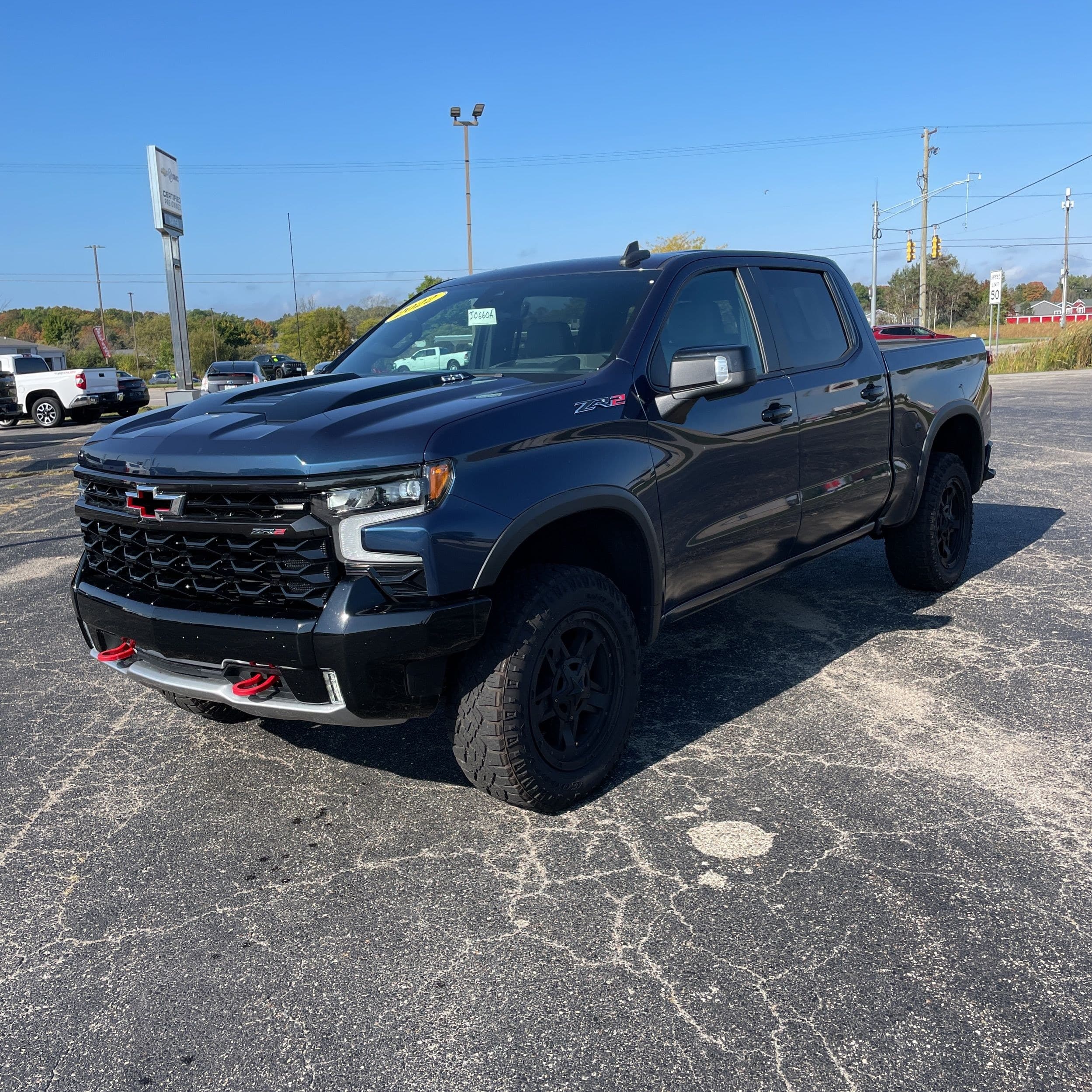 2022 Chevrolet Silverado 1500 ZR2 photo 1