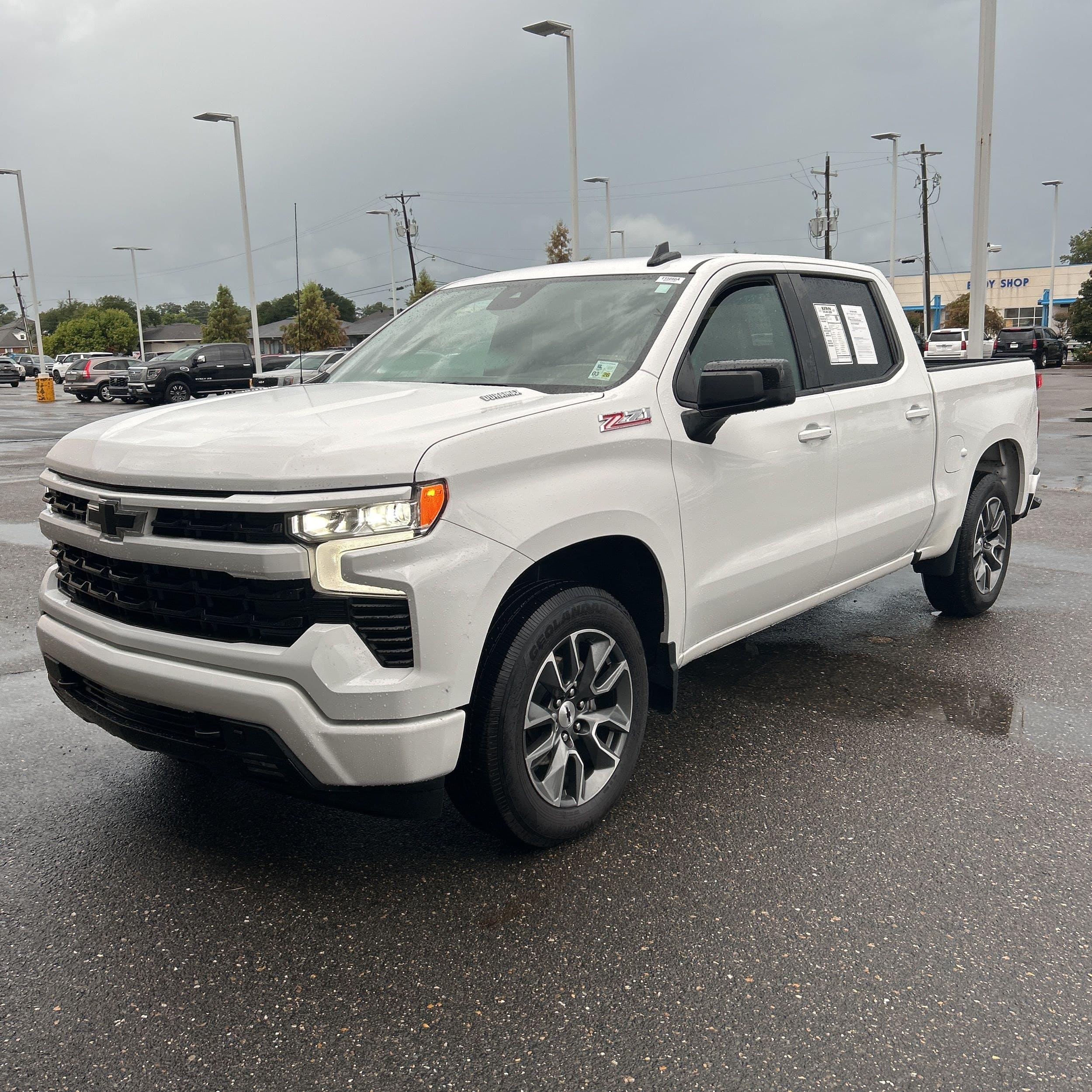 2023 Chevrolet Silverado 1500 RST photo 1